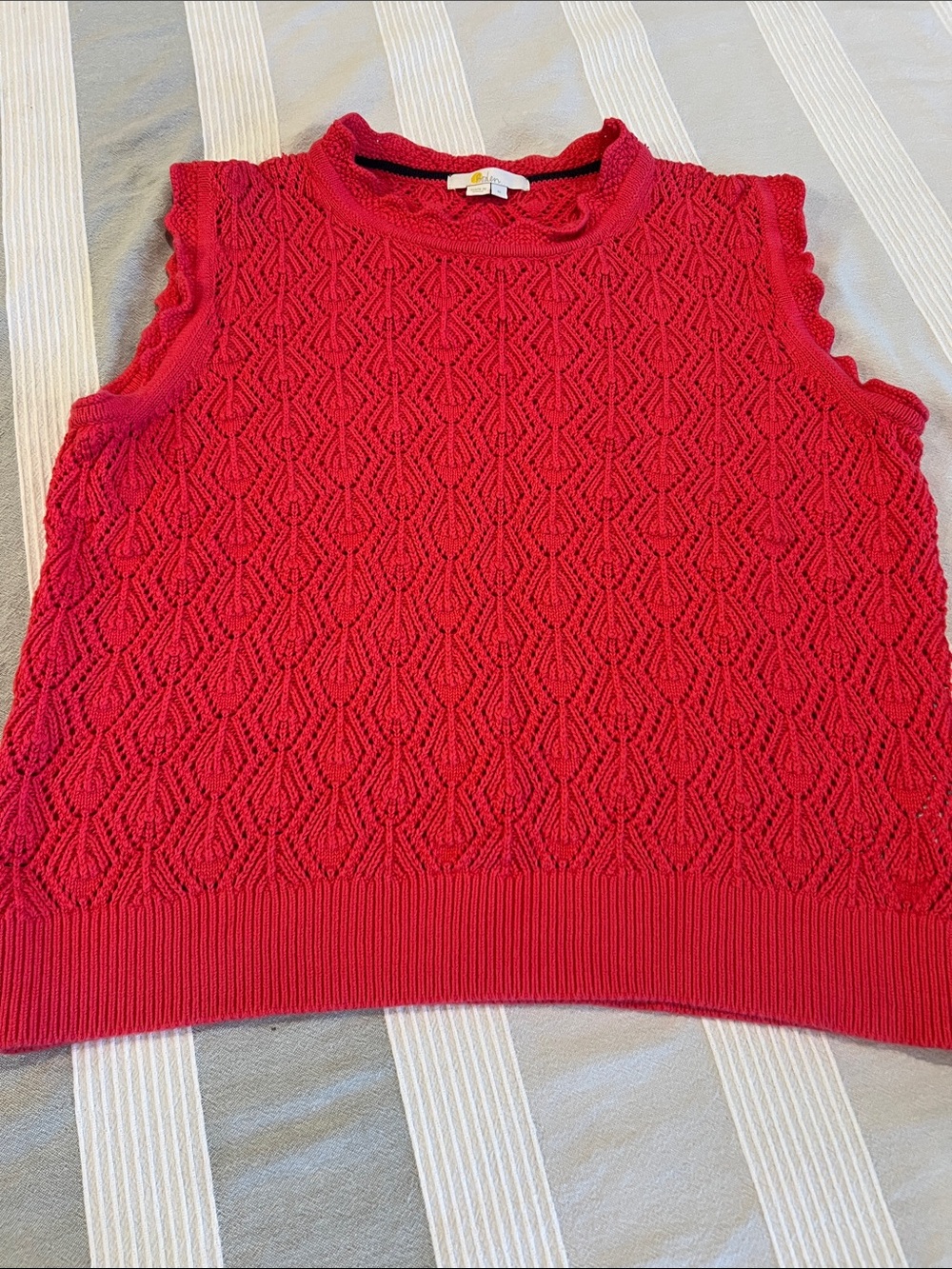 Boden Bright Red Sleeveless Crewneck Cable Knit Vest